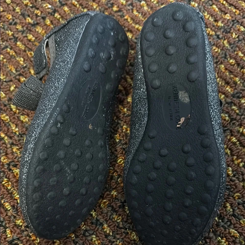 Kenneth Cole Kids Sparkly Charcoal Dress Shoes - Picture 2 of 2